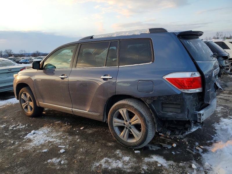 Photo 2 from auction – 2013 TOYOTA HIGHLANDER with VIN 5TDDK3EHXDS199170