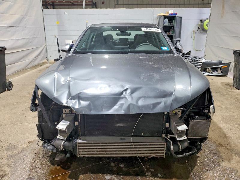 صورة رقم 5 من المزاد - 2019 AUDI S4 PREMIUM مع VIN WAUB4AF48KA030953