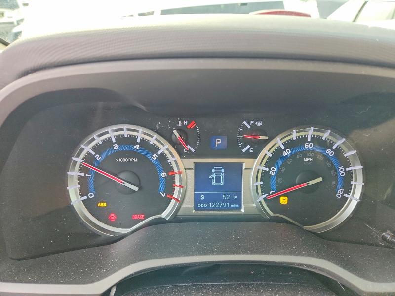 Photo 9 from auction – 2018 TOYOTA 4RUNNER SR with VIN JTEBU5JR9J5535805