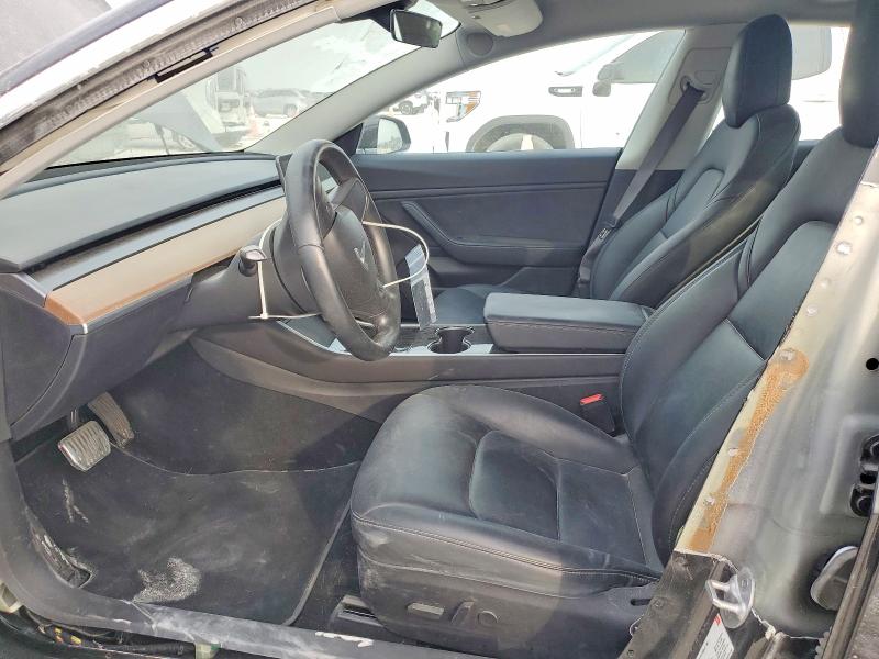 Photo 7 from auction – 2018 TESLA MODEL 3 with VIN 5YJ3E1EA8JF075862