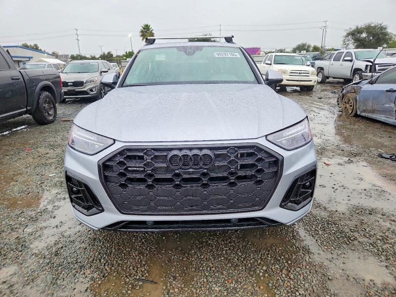 Photo 5 from auction – 2024 AUDI Q5 E with VIN WA1E2AFY9R2089629