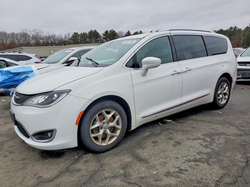 CHRYSLER PACIFICA 2020 with VIN 2C4RC1BG0LR146648 - Photo from auction