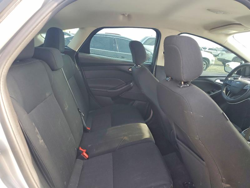 Photo 10 from auction – 2018 FORD FOCUS SE with VIN 1FADP3K21JL303761
