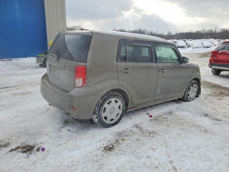 Photo 3 from auction – 2012 TOYOTA SCION XB with VIN JTLZE4FE3CJ017641