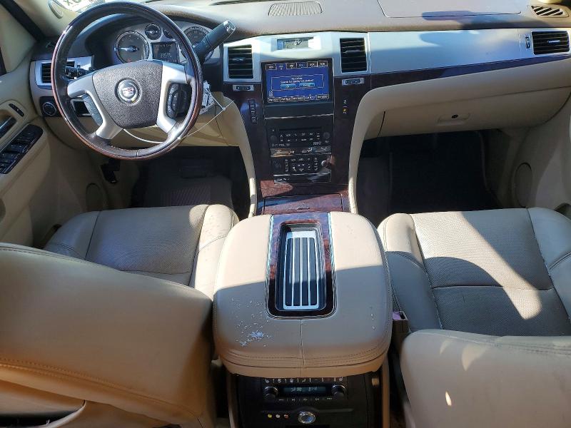 Photo 8 from auction – 2013 CADILLAC ESCALADE L with VIN 1GYS4BEF8DR207740