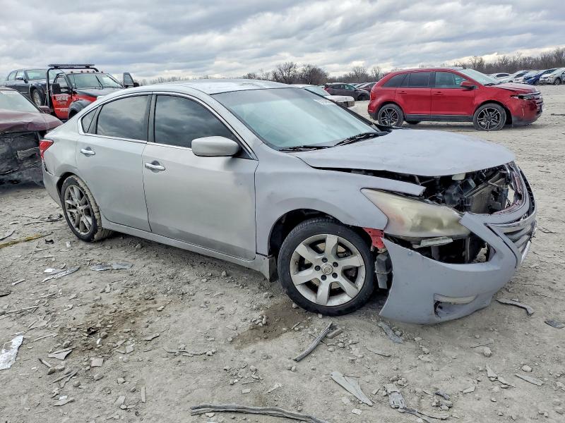 Photo 4 from auction – 2014 NISSAN ALTIMA with VIN 1N4AL3AP6EN369373