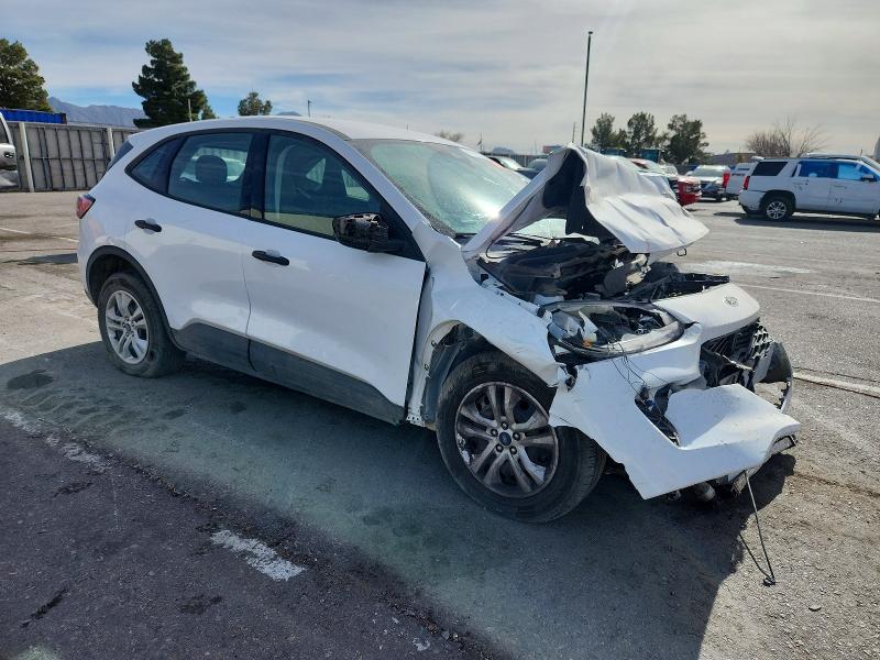 Photo 4 from auction – 2021 FORD ESCAPE S with VIN 1FMCU0F61MUA14836