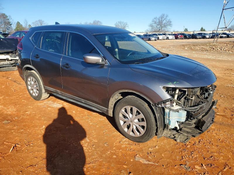 Photo 4 from auction – 2018 NISSAN ROGUE S with VIN KNMAT2MT2JP557433