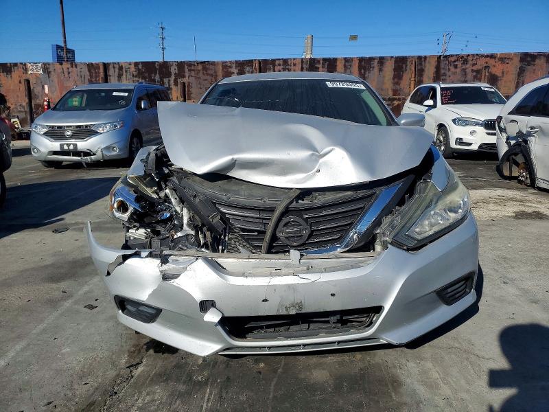 Photo 5 from auction – 2016 NISSAN ALTIMA 2.5 with VIN 1N4AL3AP3GN375554