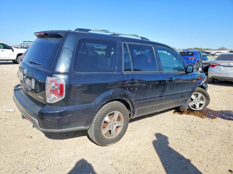 Zdjęcie 3 z aukcji – 2006 HONDA PILOT EX z VIN 5FNYF18656B022974
