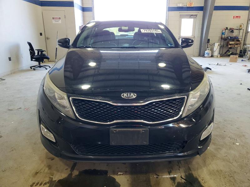 Photo 5 from auction – 2015 KIA OPTIMA EX with VIN 5XXGN4A75FG511939