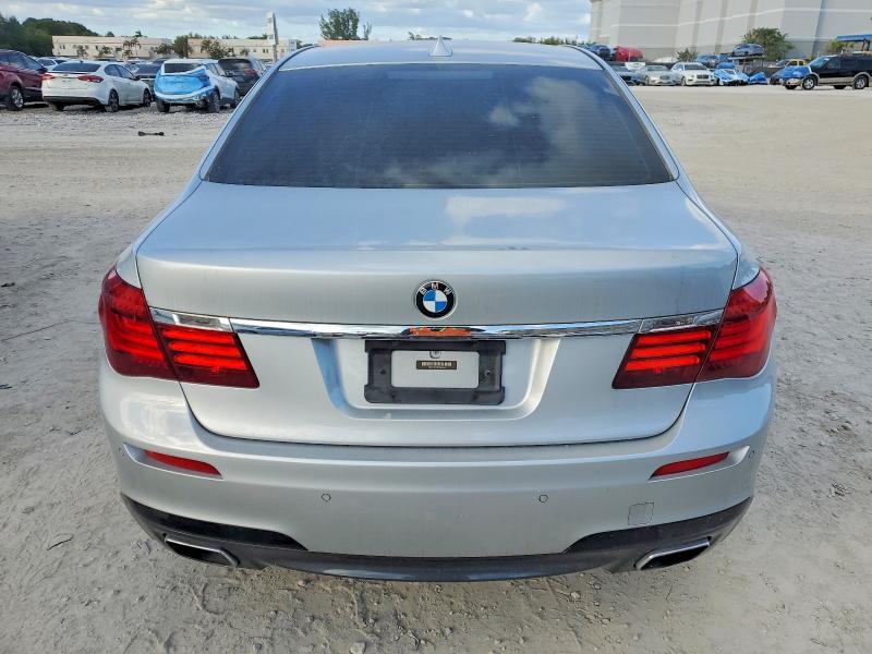 Photo 6 from auction – 2015 BMW 750 with VIN WBAYF8C52FD654469