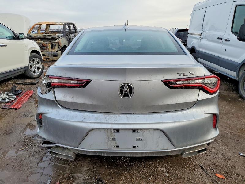 Photo 6 from auction – 2022 ACURA TLX with VIN 19UUB5F38NA004763