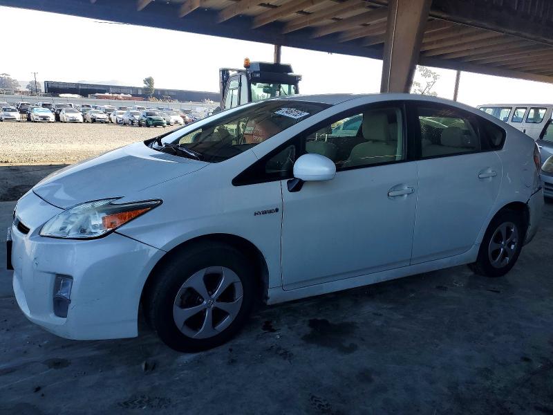TOYOTA PRIUS 2014 with VIN JTDKN3DU7E1749128 - Photo from auction