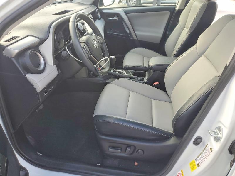 Photo 7 from auction – 2017 TOYOTA RAV4 LIMIT with VIN 2T3YFREV1HW377387