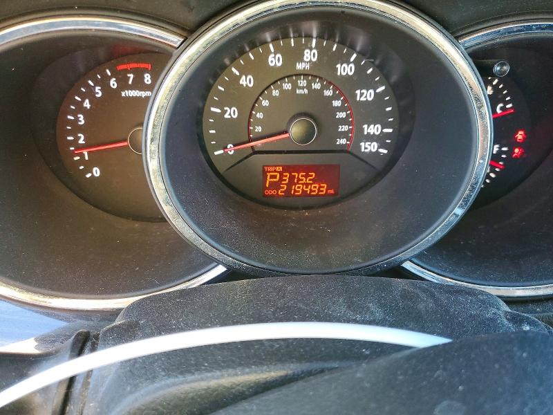 Photo 9 from auction – 2012 KIA SORENTO with VIN 5XYKT4A17CG203982