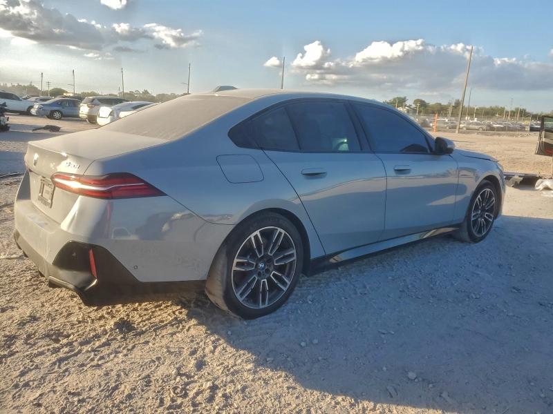 Photo 3 from auction – 2025 BMW 530 with VIN WBA43FJ07SCT63968