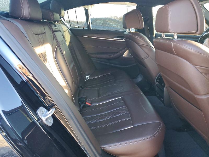 Photo 10 from auction – 2021 BMW M550XI with VIN WBA13BK04MCF21912