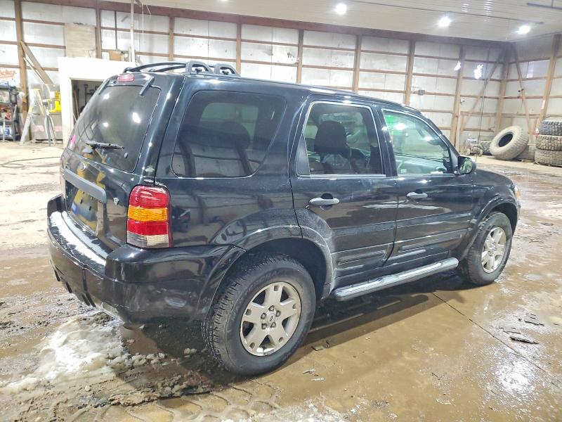Photo 3 from auction – 2007 FORD ESCAPE XLT with VIN 1FMYU93127KC08326