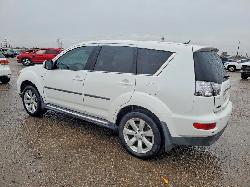 Photo 2 from auction – 2012 MITSUBISHI OUTLANDER with VIN JA4JS4AX0CU014862