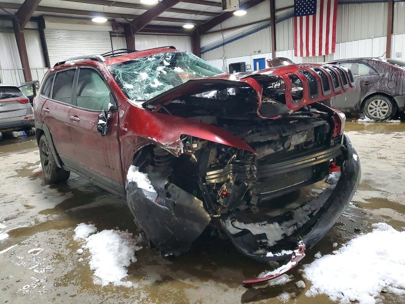 Photo 4 from auction – 2015 JEEP CHEROKEE T with VIN 1C4PJMBS8FW680754