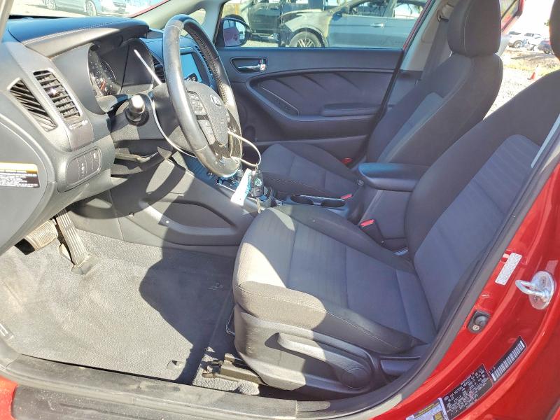 Photo 7 from auction – 2017 KIA FORTE LX with VIN 3KPFL4A75HE031901