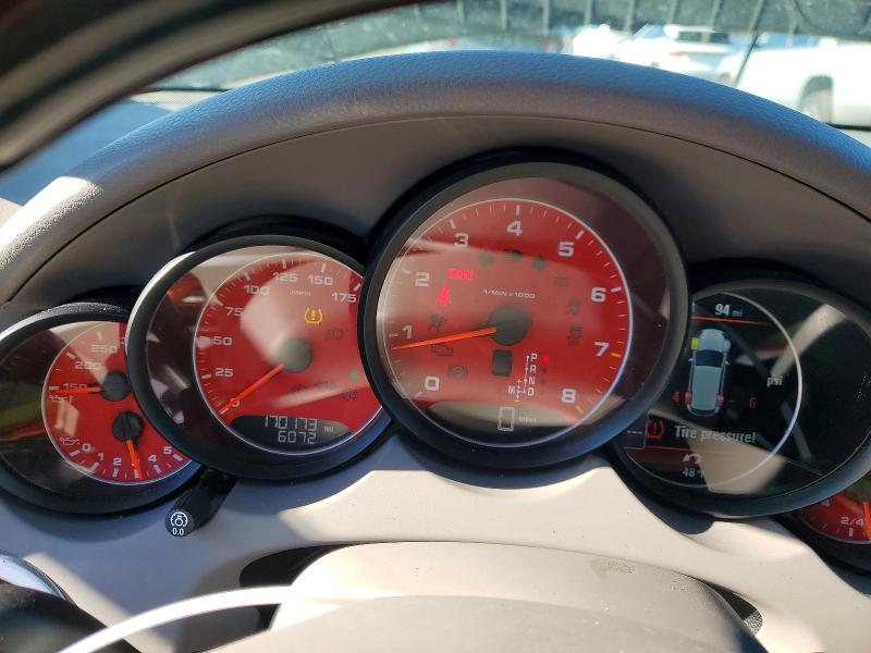 Photo 9 from auction – 2013 PORSCHE CAYENNE with VIN WP1AA2A26DLA05414