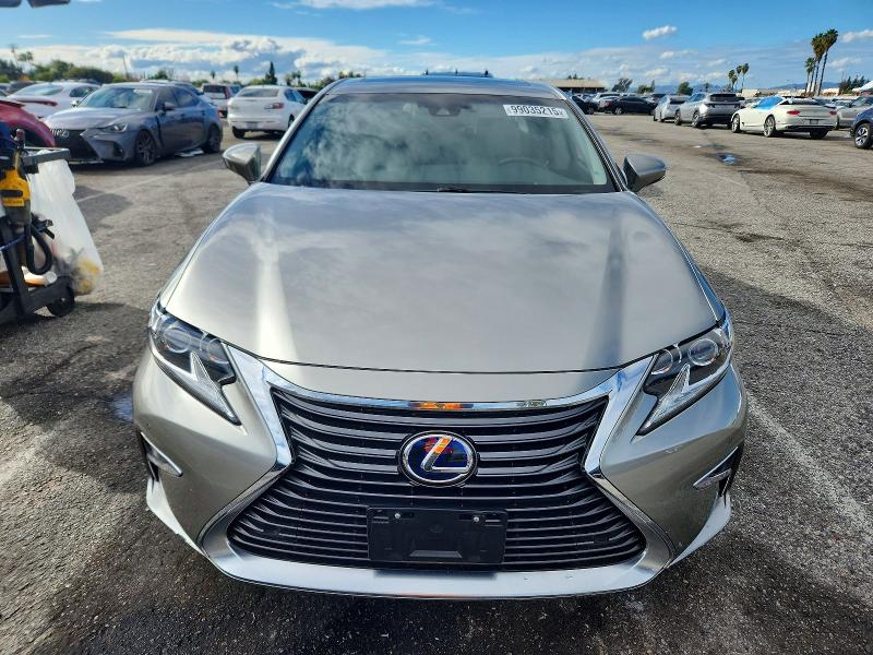 Photo 5 from auction – 2017 LEXUS ES 300H with VIN JTHBW1GG6H2139693