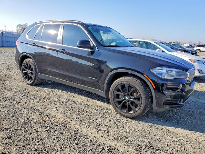 Zdjęcie 4 z aukcji – 2016 BMW X5 XDR40E z VIN 5UXKT0C59G0S79318
