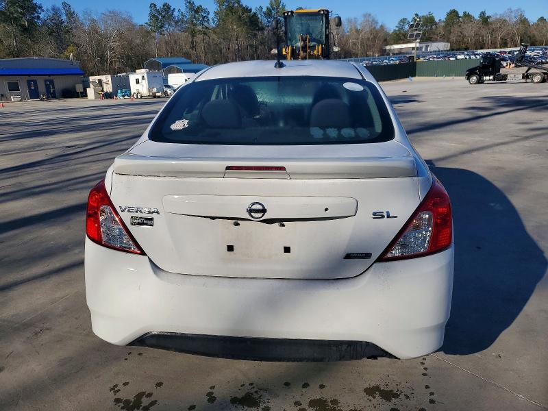 Photo 6 from auction – 2016 NISSAN VERSA S with VIN 3N1CN7AP8GL858321