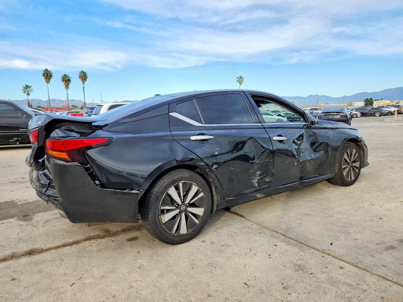 Photo 3 from auction – 2019 NISSAN ALTIMA with VIN 1N4BL4EV4KC172311