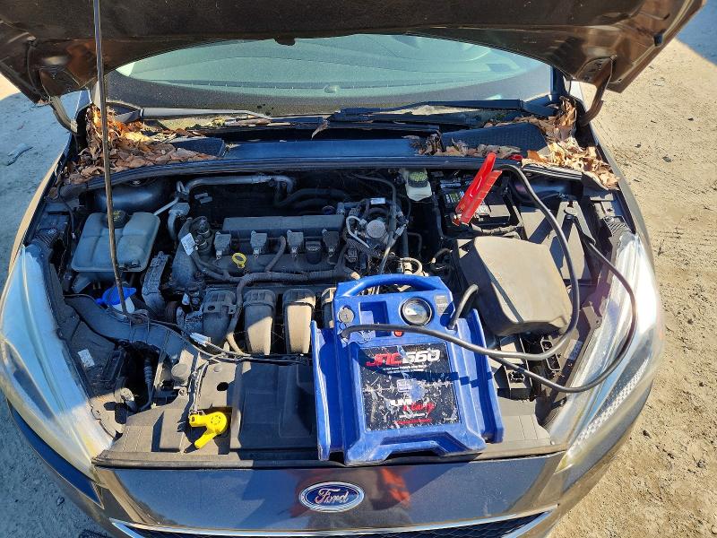 Photo 11 from auction – 2017 FORD FOCUS SE with VIN 1FADP3K22HL208877