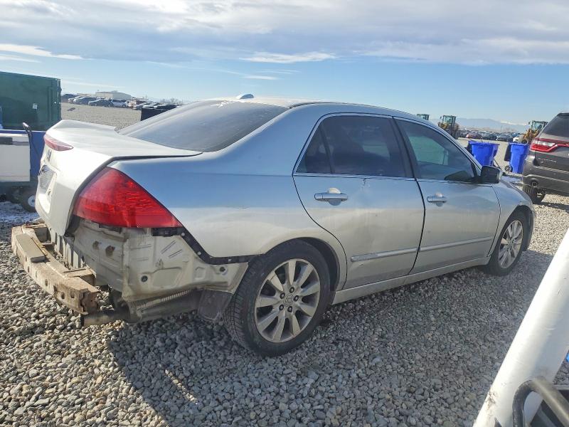 Photo 3 from auction – 2006 HONDA ACCORD with VIN 1HGCM66806A012347