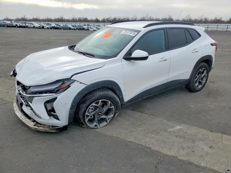 CHEVROLET TRAX 1LT 2024 with VIN KL77LHE2XRC054073 - Photo from auction