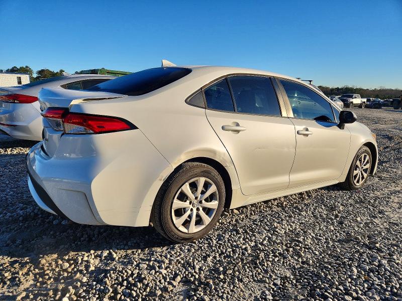 Photo 3 from auction – 2021 TOYOTA COROLLA LE with VIN 5YFEPMAE9MP236208