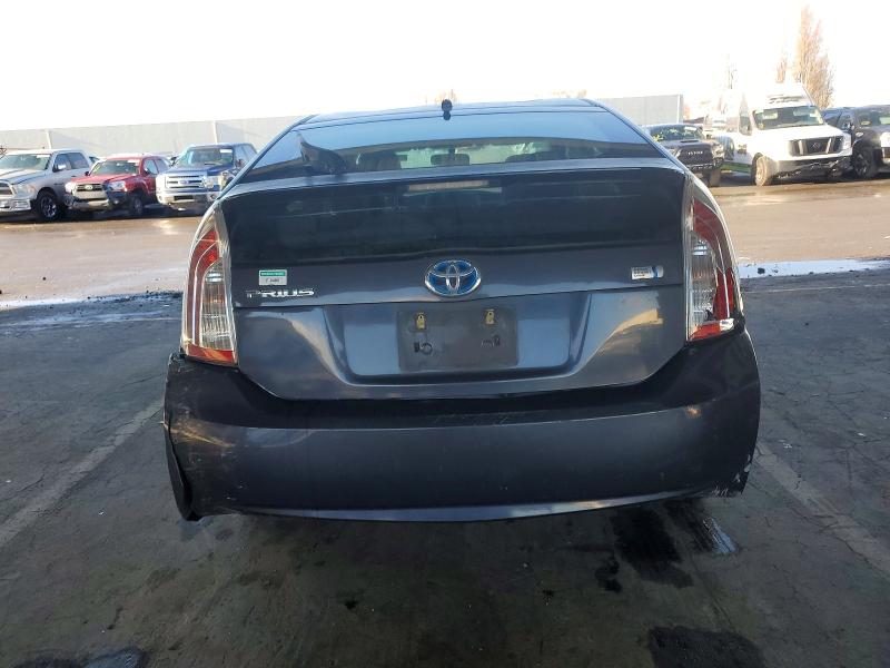 Photo 6 from auction – 2013 TOYOTA PRIUS with VIN JTDKN3DU6D5559456