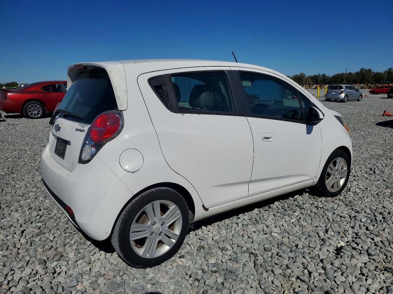 Photo 3 from auction – 2014 CHEVROLET SPARK 1LT with VIN KL8CC6S90EC577628