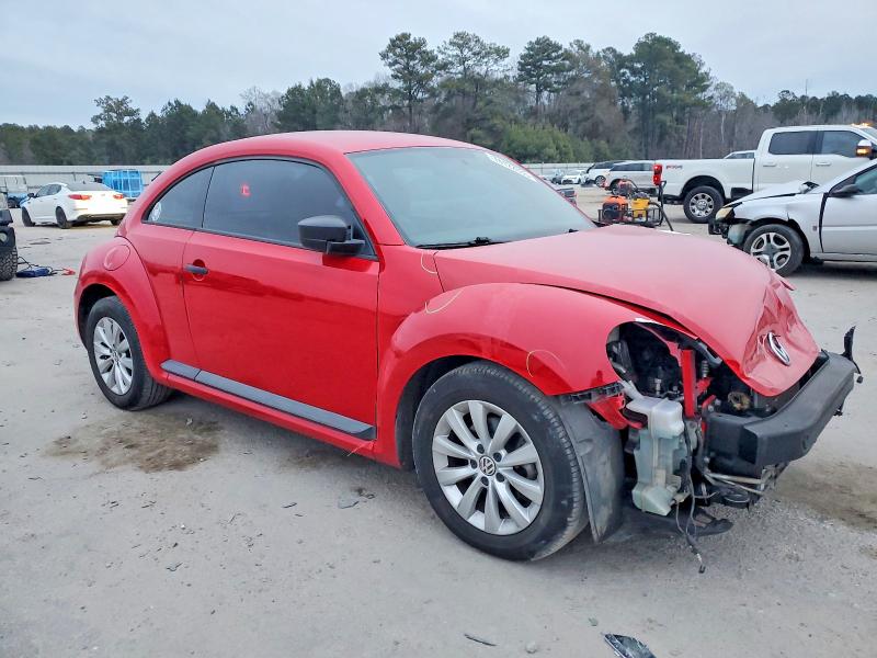 Photo 4 from auction – 2015 VOLKSWAGEN BEETLE with VIN 3VWF17AT1FM654792