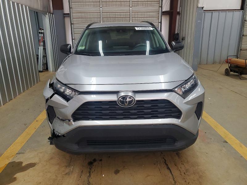 Photo 5 from auction – 2019 TOYOTA RAV4 LE with VIN 2T3F1RFV3KC030298