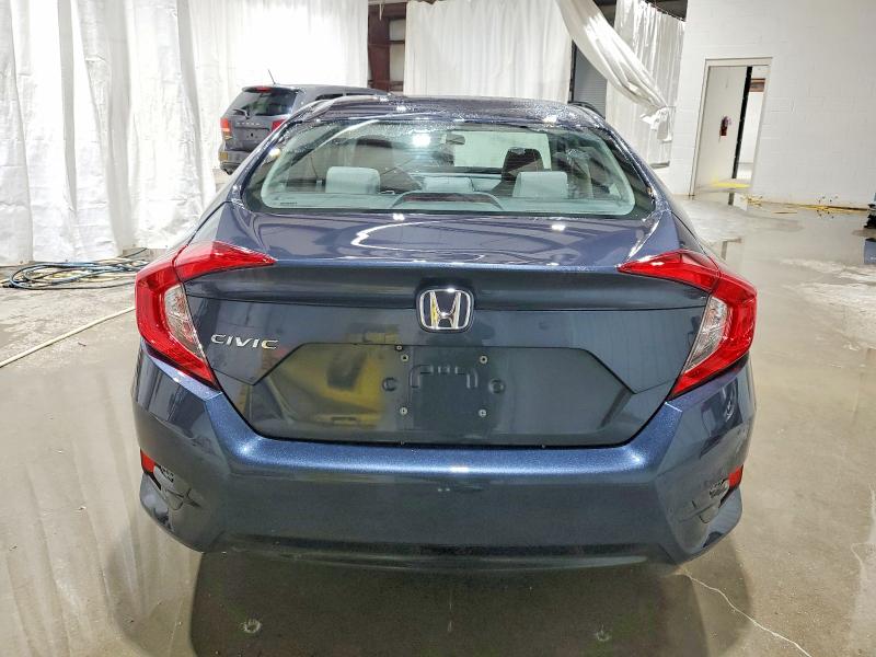 Photo 6 from auction – 2018 HONDA CIVIC with VIN 2HGFC2F57JH515950