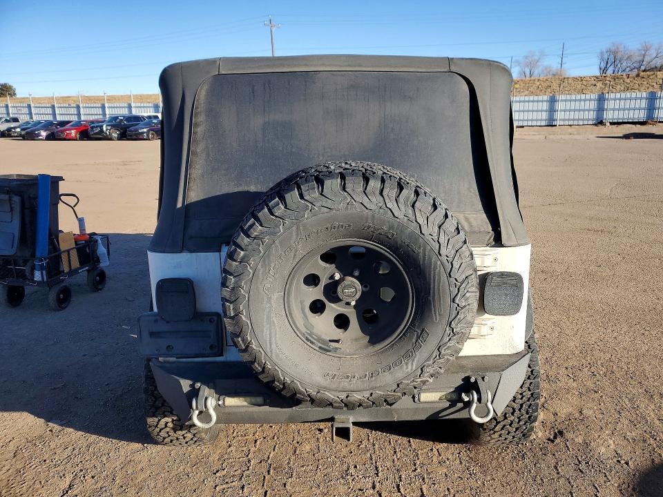 Photo 6 from auction – 2000 JEEP WRANGLER / with VIN 1J4FA29P5YP796177