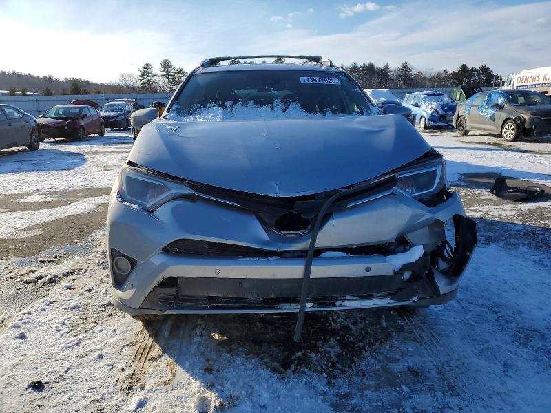 Foto 5 de la subasta – 2017 TOYOTA RAV4 XLE con VIN 2T3RFREV4HW589589