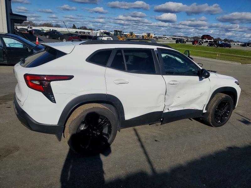Photo 3 from auction – 2024 CHEVROLET TRAX ACTIV with VIN KL77LKE2XRC228933