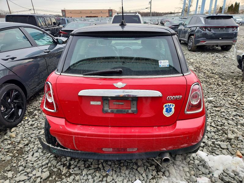 Photo 6 from auction – 2012 MINI COOPER with VIN WMWSU3C52CT260874