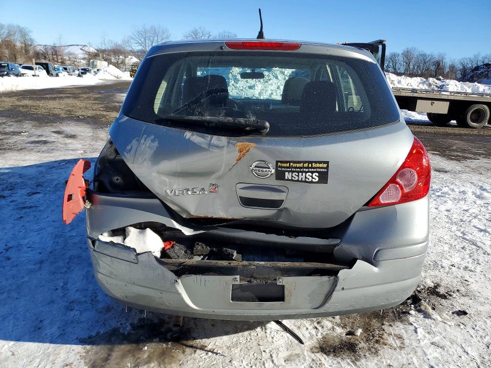 Photo 6 from auction – 2011 NISSAN VERSA with VIN 3N1BC1CP5BL386549