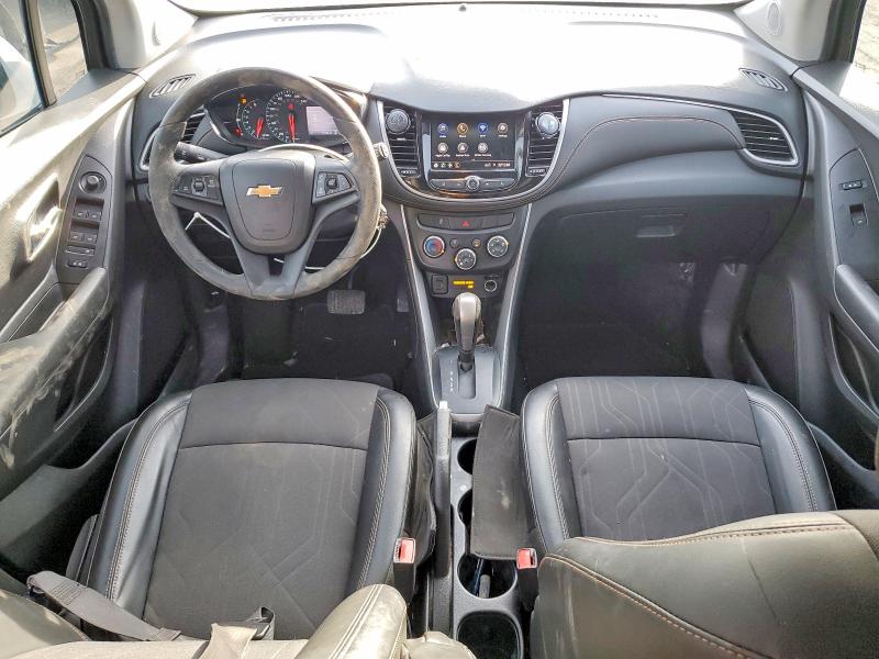 Photo 8 from auction – 2021 CHEVROLET TRAX with VIN KL7CJPSB2MB320817