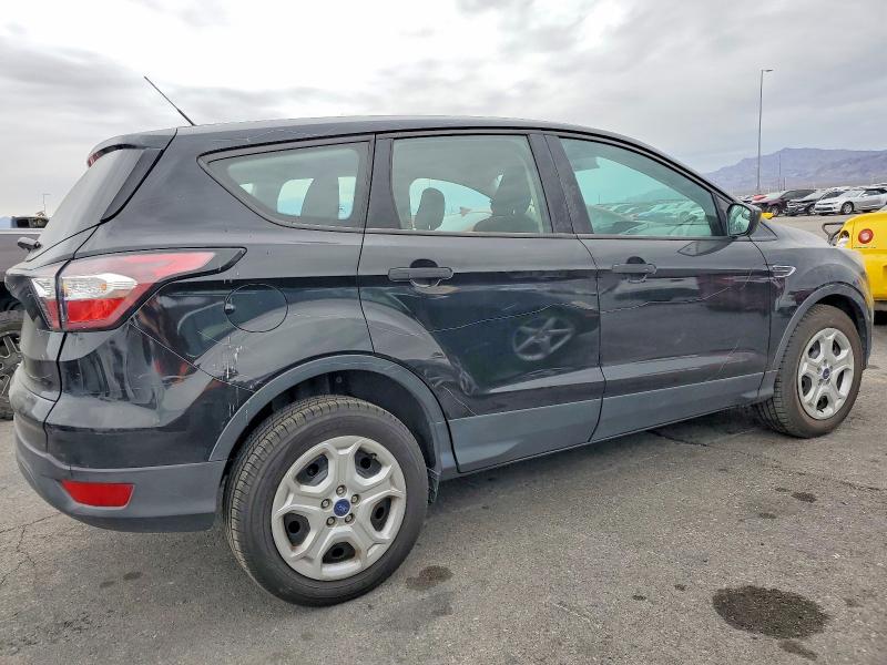Photo 3 from auction – 2018 FORD ESCAPE S with VIN 1FMCU0F78JUA31301