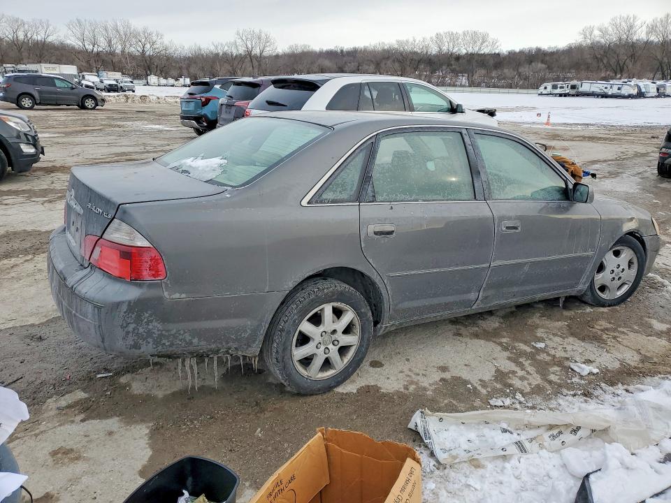 Foto 3 de la subasta – 2004 TOYOTA AVALON con VIN 4T1BF28B34U386982