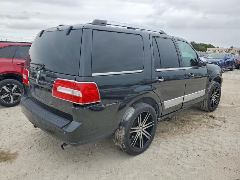 Photo 3 from auction – 2014 LINCOLN NAVIGATOR with VIN 5LMJJ2H56EEL01128