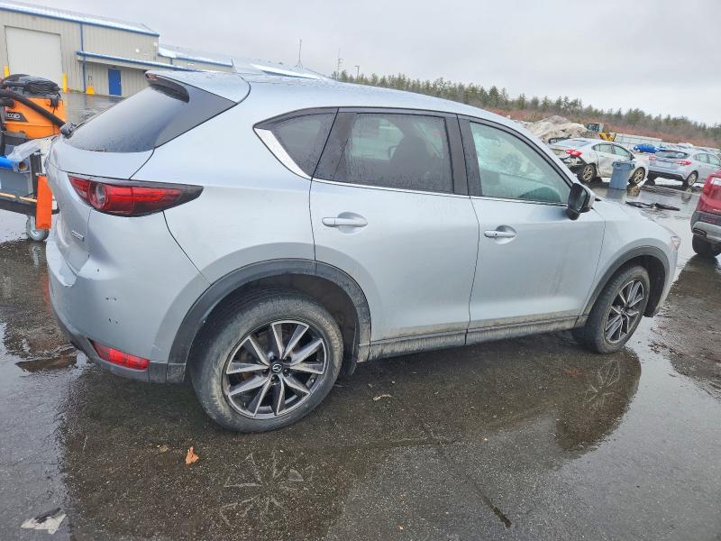 Photo 3 from auction – 2018 MAZDA CX-5 GRAND with VIN JM3KFBDM9J0301679